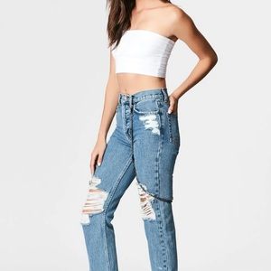 🤍ONE DAY SALE🤍Carmar High Rise Light Was Distressed Mom Jeans 29